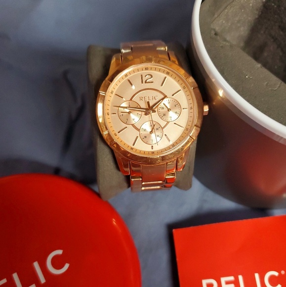 Relic Rose Gold Watch - Picture 4 of 5